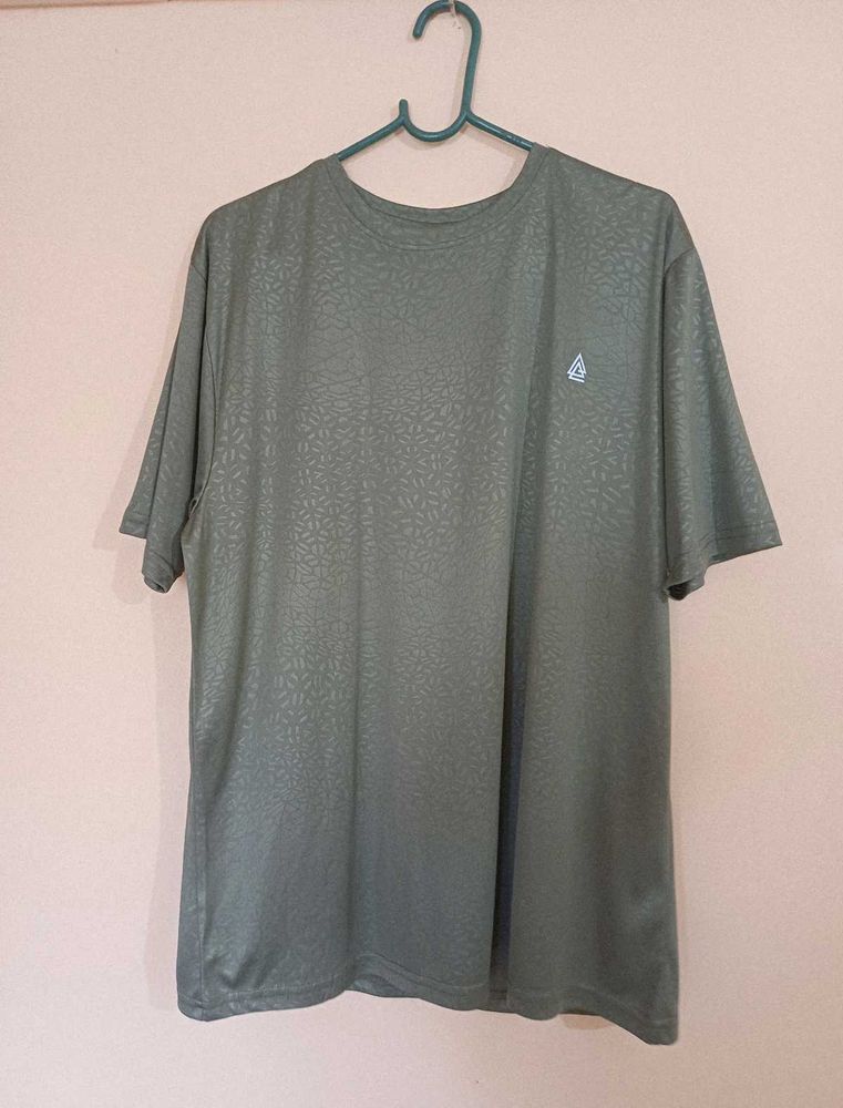 Green glossy T-Shirt