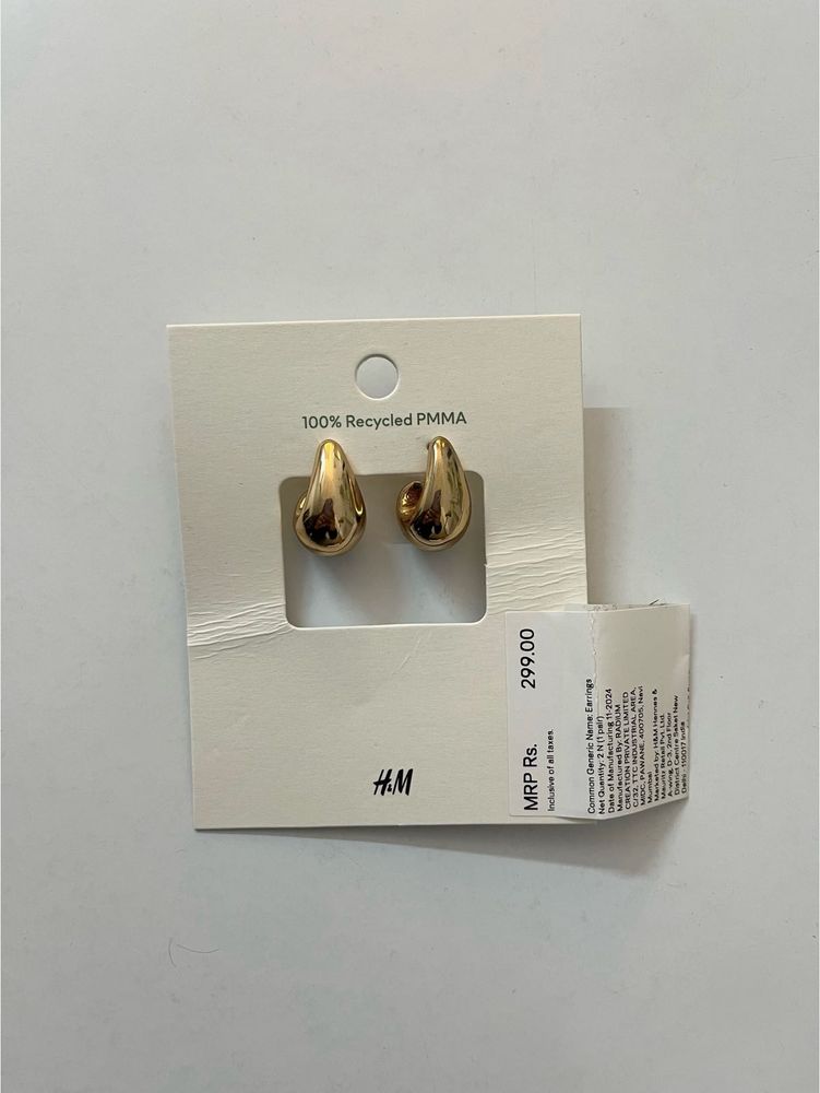 H&amp;M Chunky Dome Earrings Gold