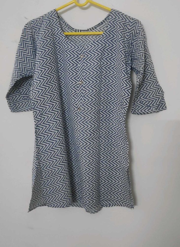 Patterned Short Kurta