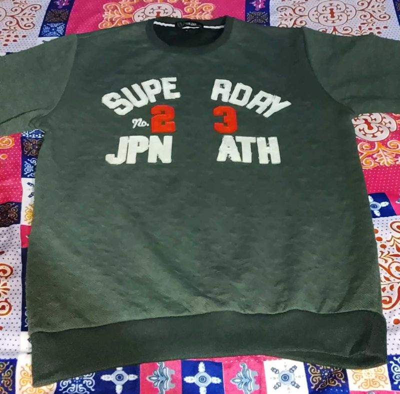 Superdry Graphic Tee Size 40 Medium