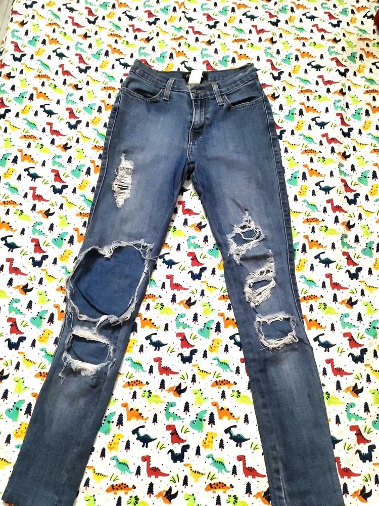 Ripped Jeans