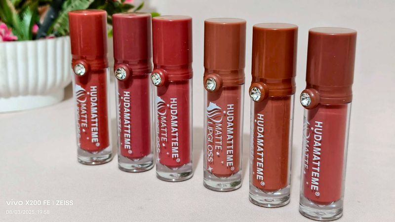 Huda Matte Lip Gloss Set