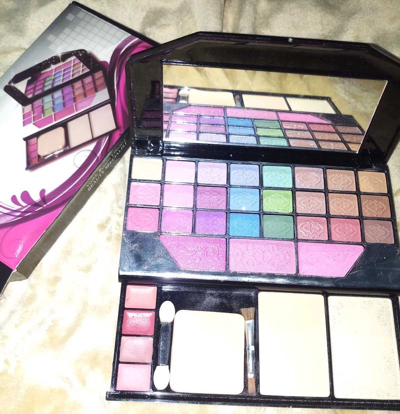 Fashion Make-up Kit