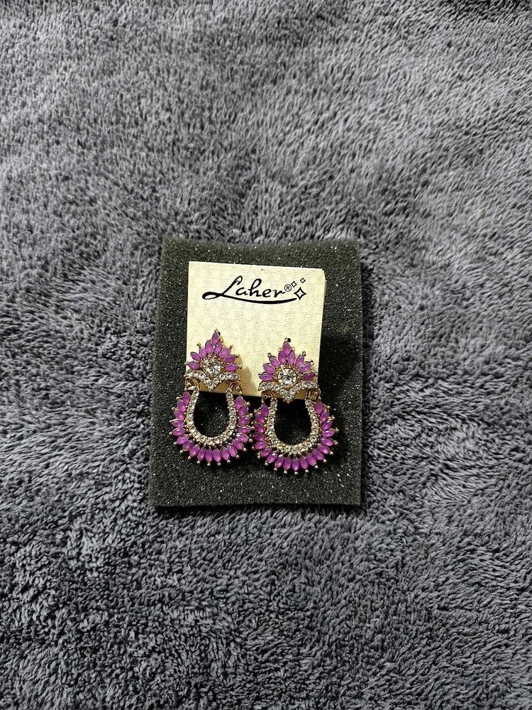 Elegant Purple Stone &amp; Crystal Gold-Plated Earring