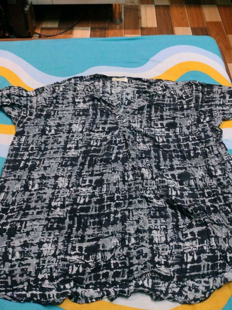 Abstract Print Blouse