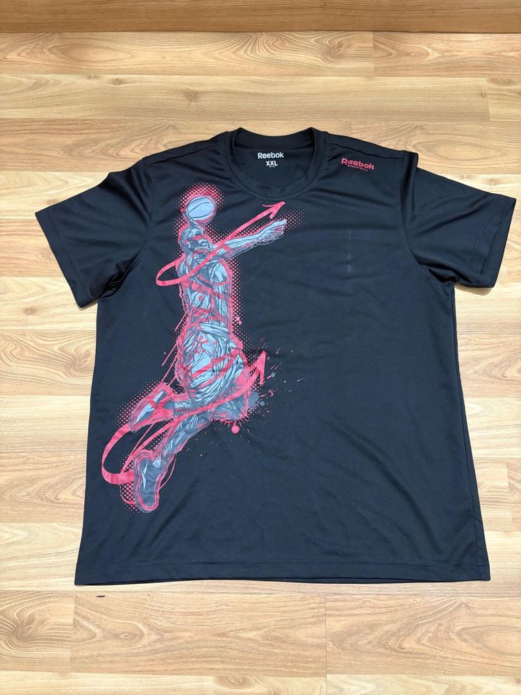 Reebok Graphic T-Shirt