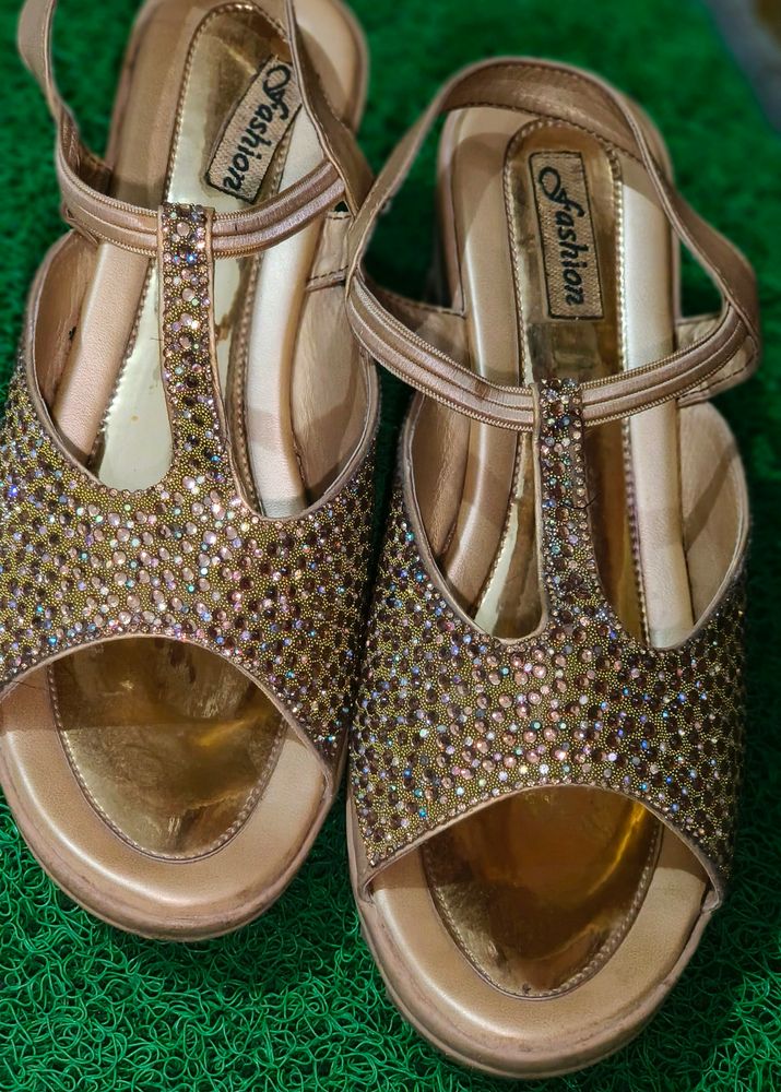 Heel Beautiful Golden Stone Sandal