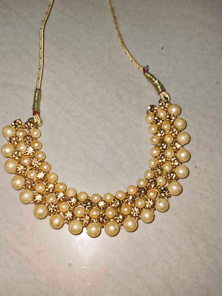 Pearl &amp; Gold Necklace