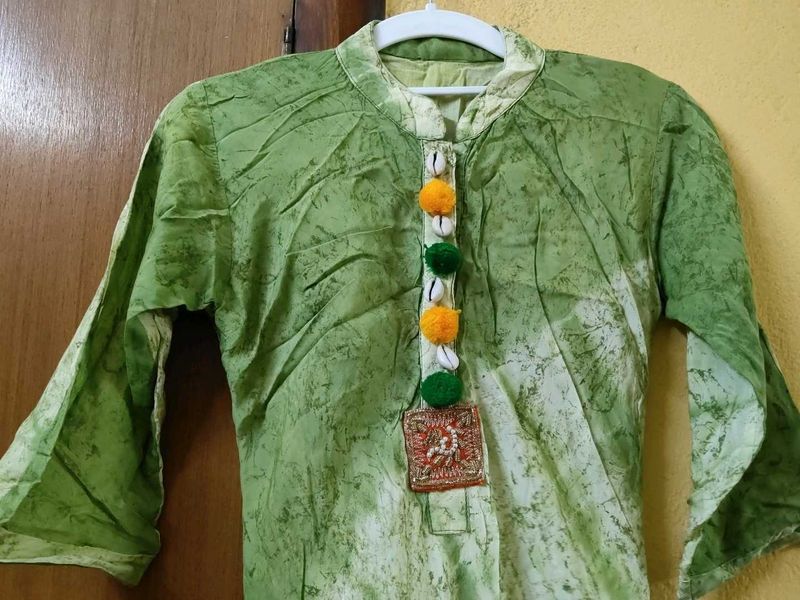 Beautiful Green Coloured Ethnic Gown