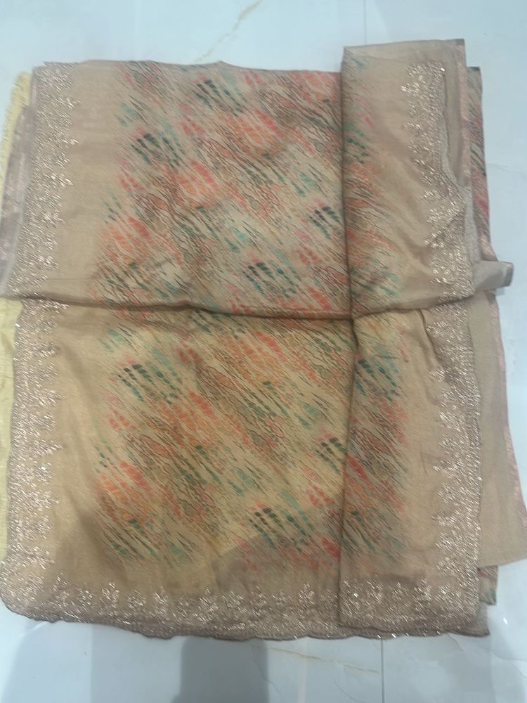 Elegant Saree It’s New Un  stich Blouse