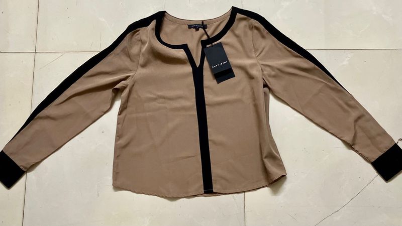 Chemistry Chic Blouse with Black Trim