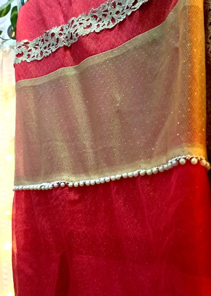 Saree...Slight Traditional Touch ✨🎀