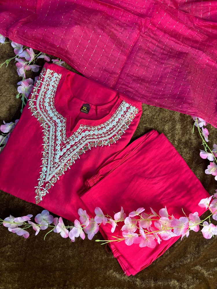 Premium Fuschia Handwork Suit Set