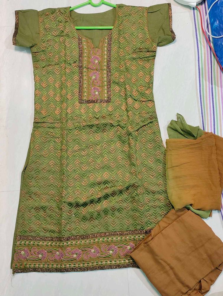 Green Embroidered Salwar Kameez Suit