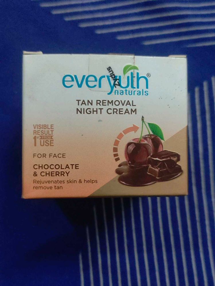 Everyuth Tan Removal Night Cream
