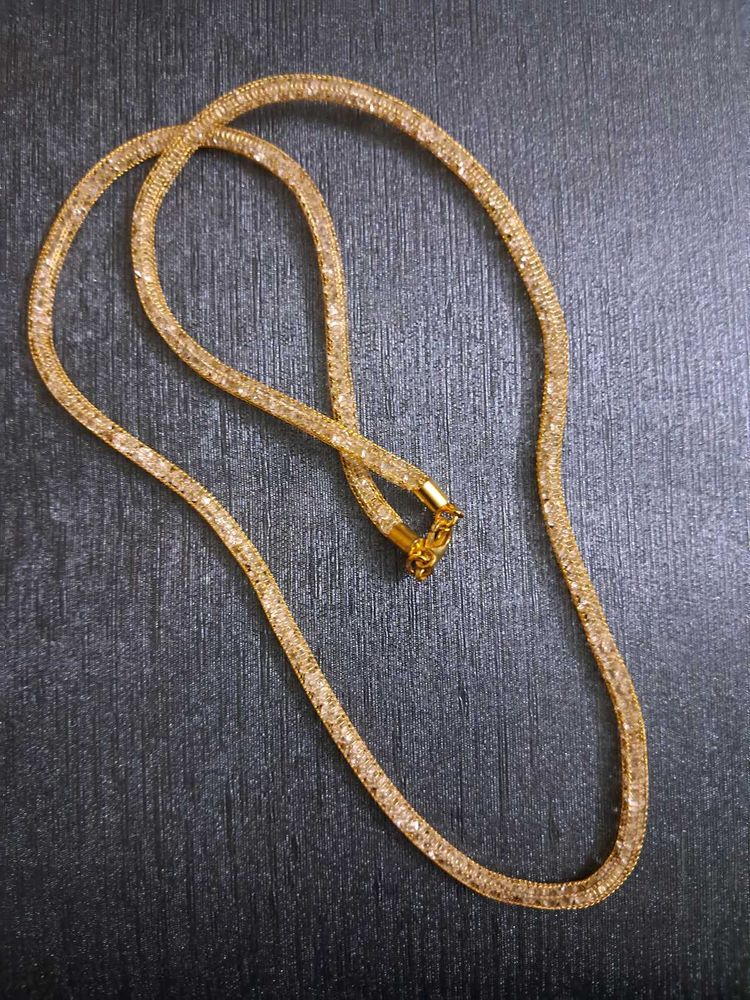 Elegant Gold Chain Necklace
