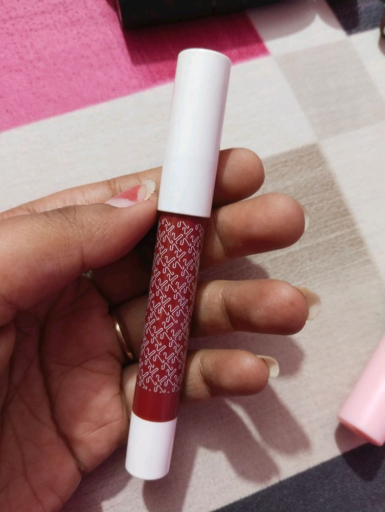 Kay Beauty Crayon Lipstick