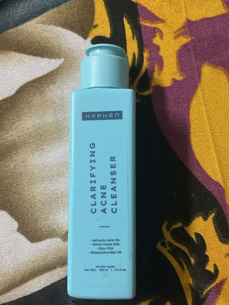 Hyphen Clarifying Acne Cleanser