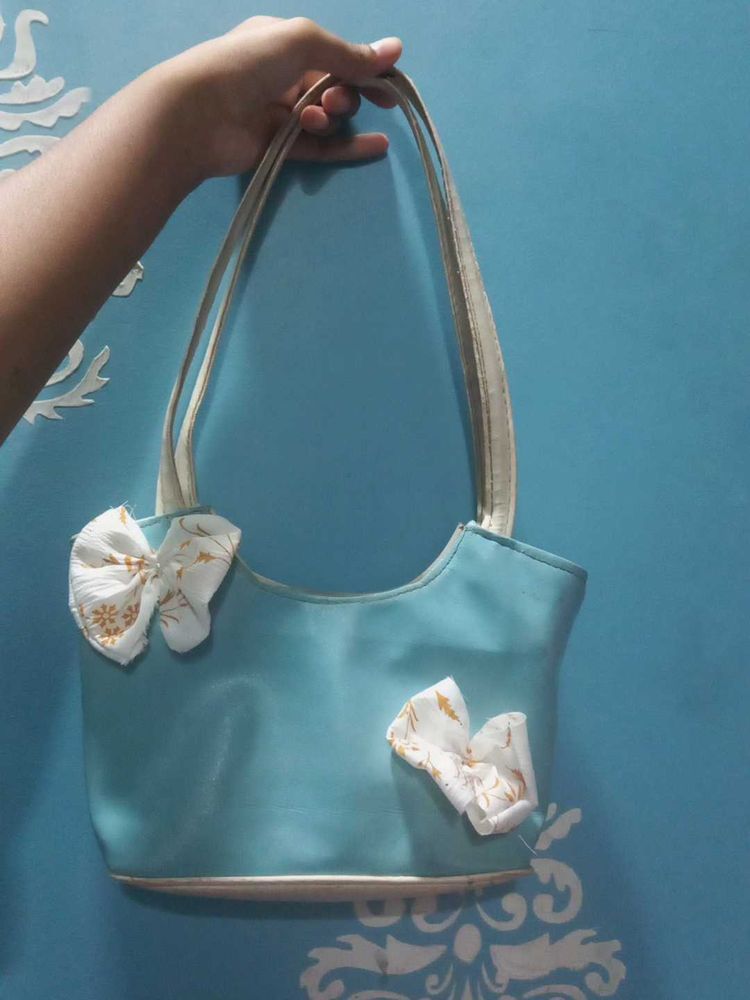 Cute Blue Handbag 🎀