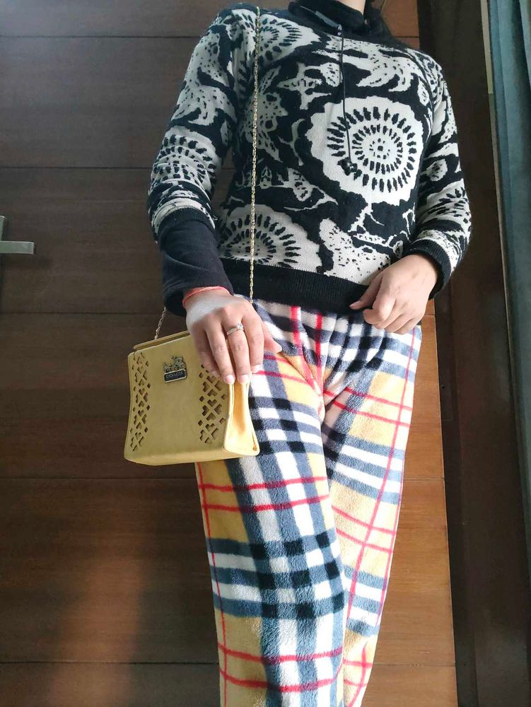 Vintage Inspired Shoulder Bag