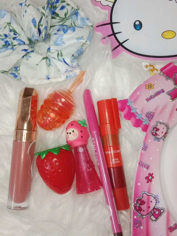 Hello Kitty Photo Frame With Lippies✨