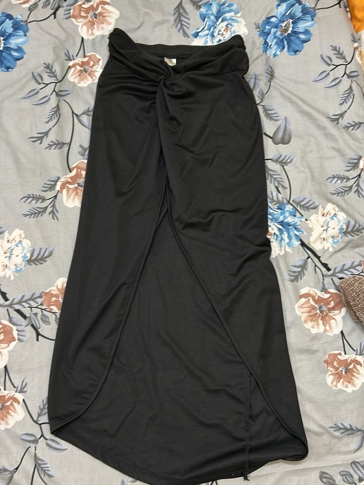 Chic Black Wrap Skirt