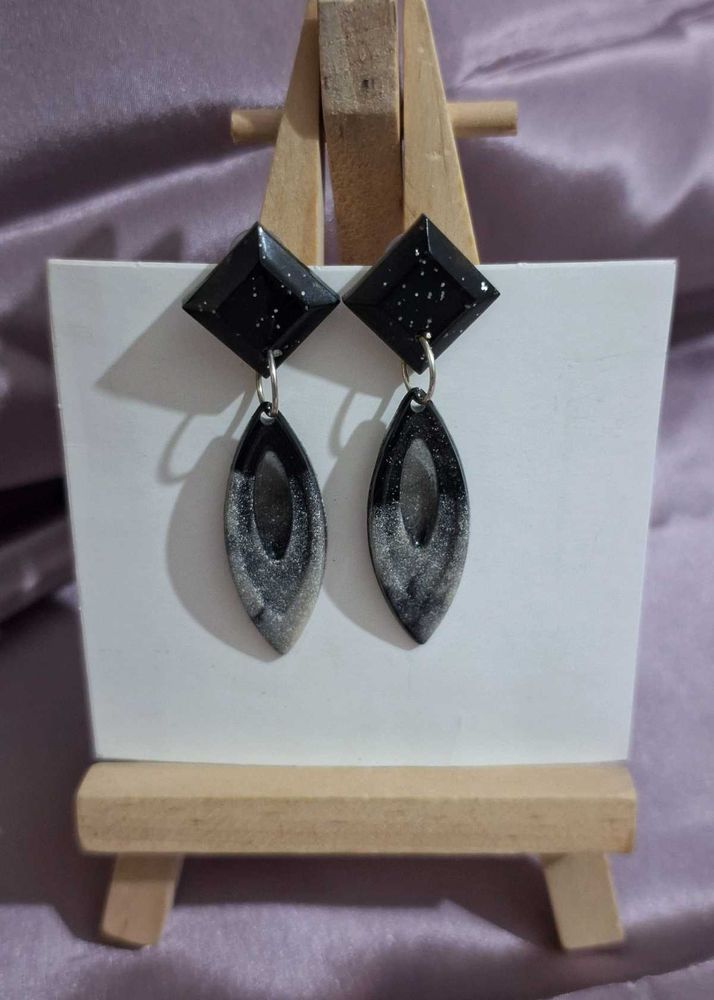 Elegant Black Drop stud Earrings