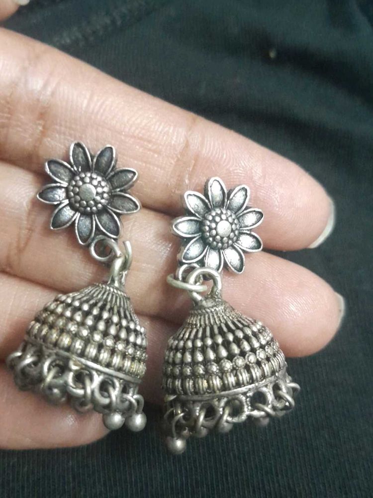Silver Tone Jhumka Earrings