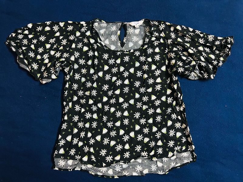 Daisy Print Top