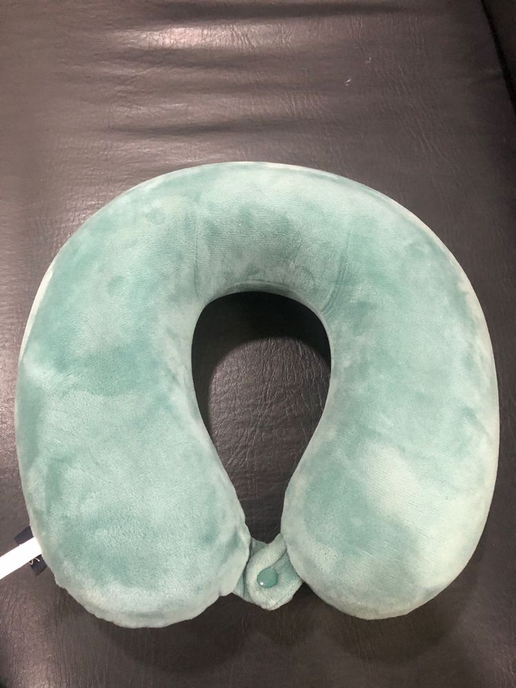 Comfortable Travel Pillow From Skybags