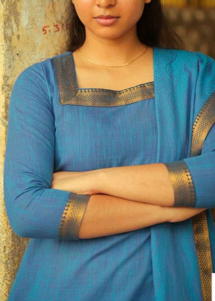 Elegant Blue Kurta Set