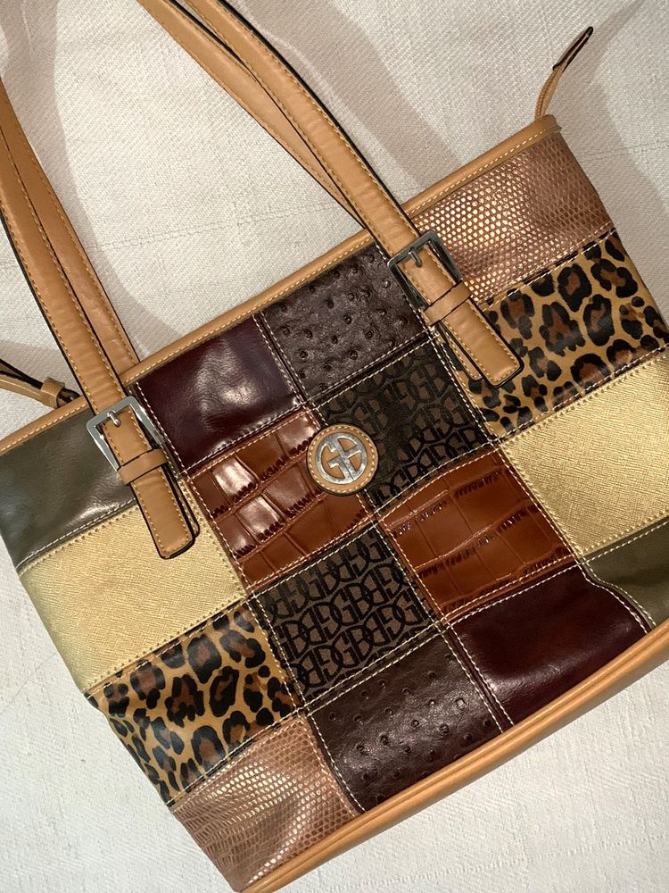 GB 🇺🇸 Leather Handbag