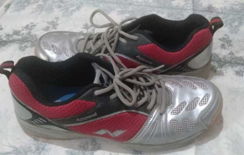Nivia Appeal Badminton Shoes