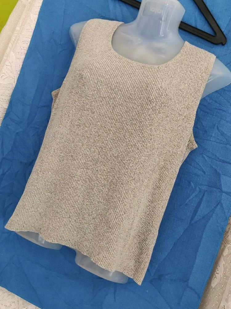 Sleeveless Tank Top