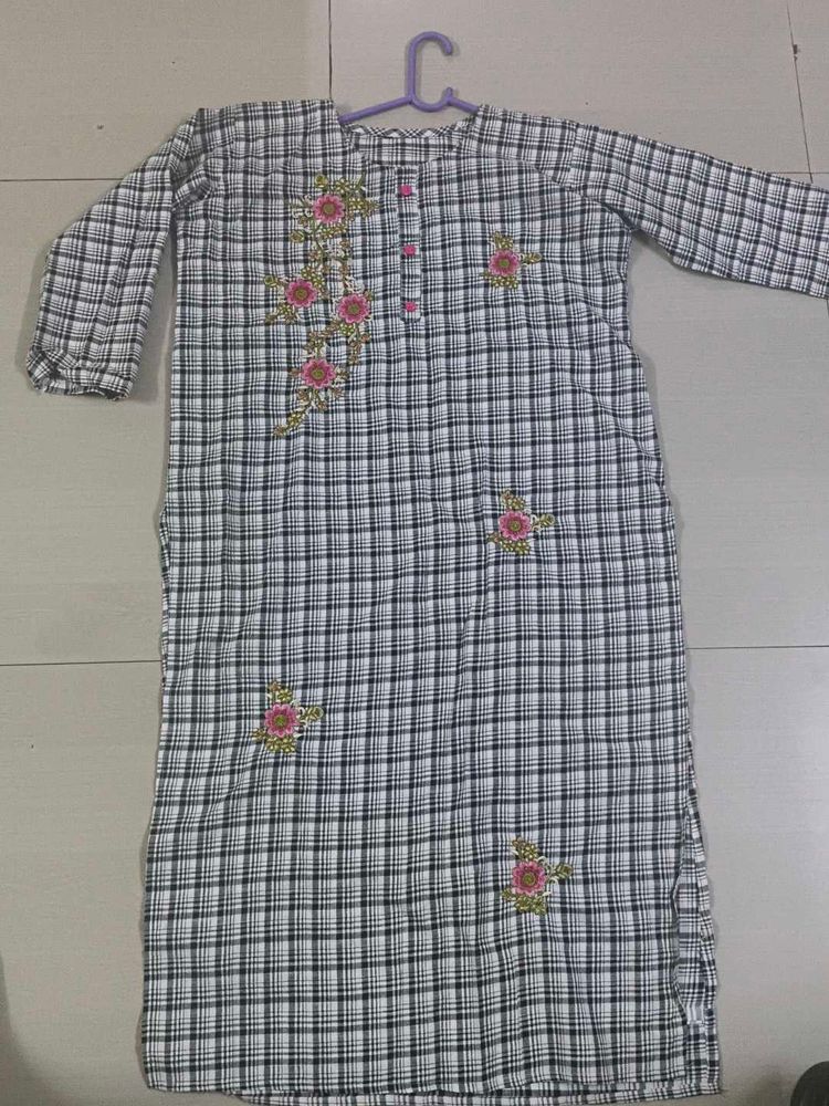 Checkered Embroidered Kurti