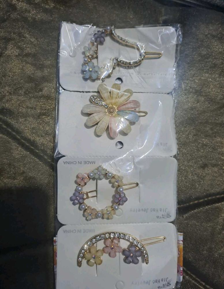 Floral Hair Clip Set And Combo With Haiclip