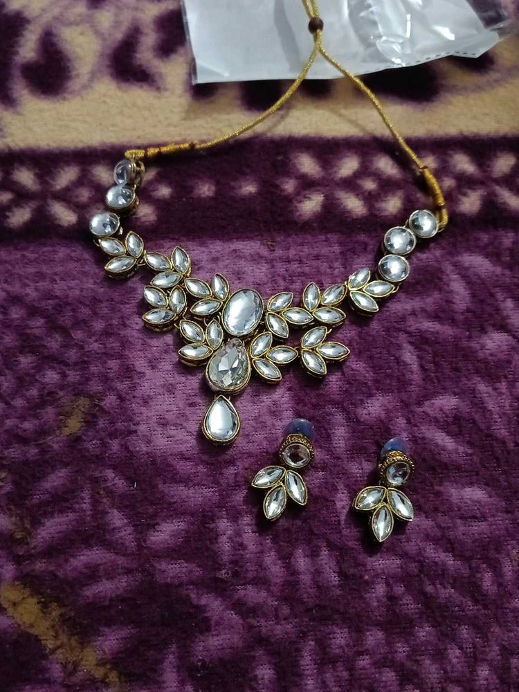 Kundan Necklace Set
