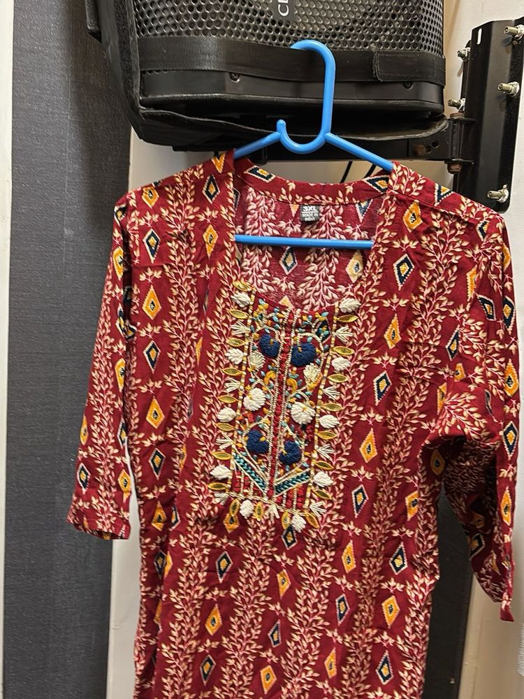 Embroidered Kurta