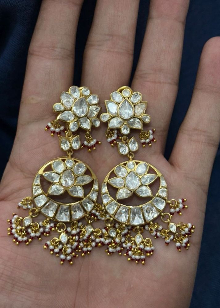 Elegant Silver Kundan Earrings