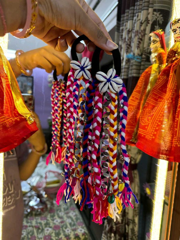 PICK ANY 1 Hairbraids
