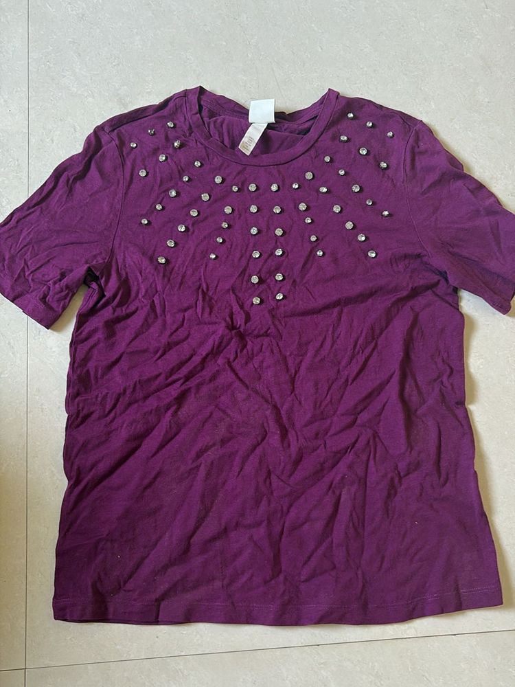 Gorgeous H&amp;M Rhinestone Tshirt Size S