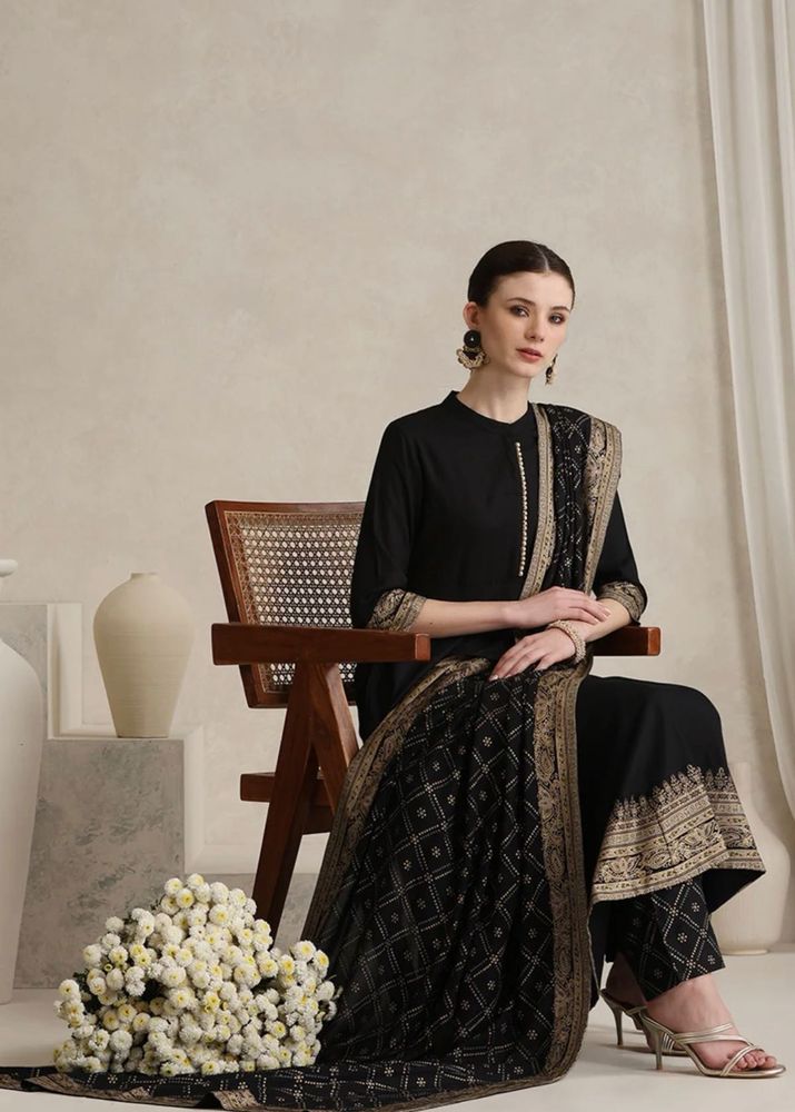 Elegant Black Kurta Set