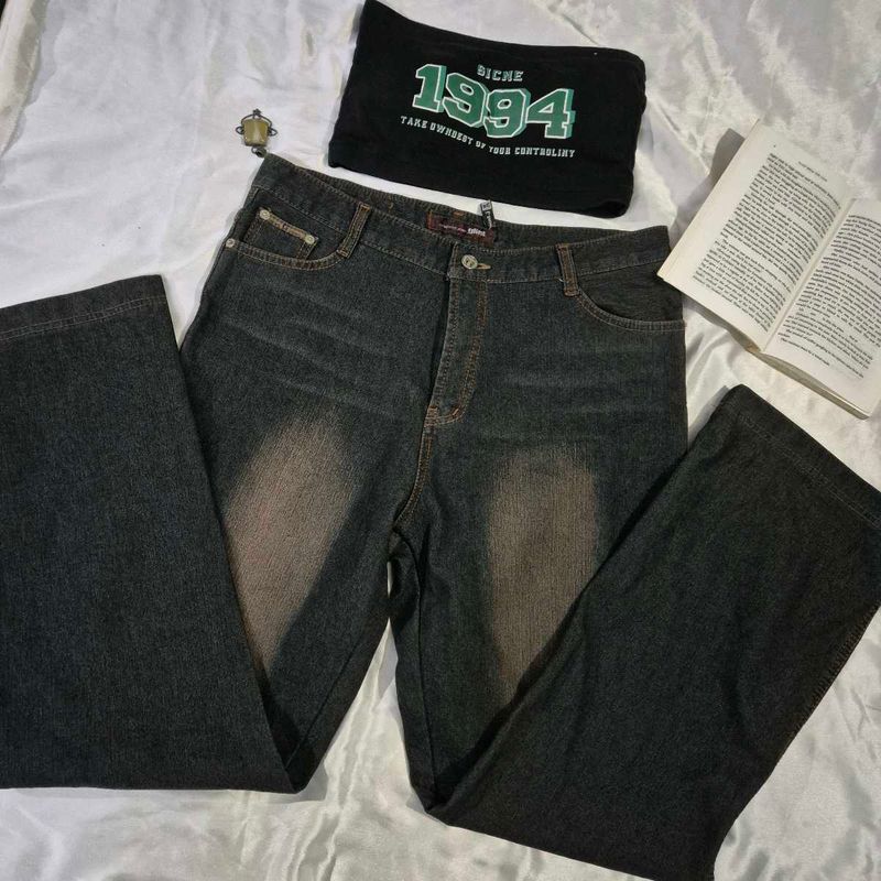 Straight Fit Y2K Denim Vintage