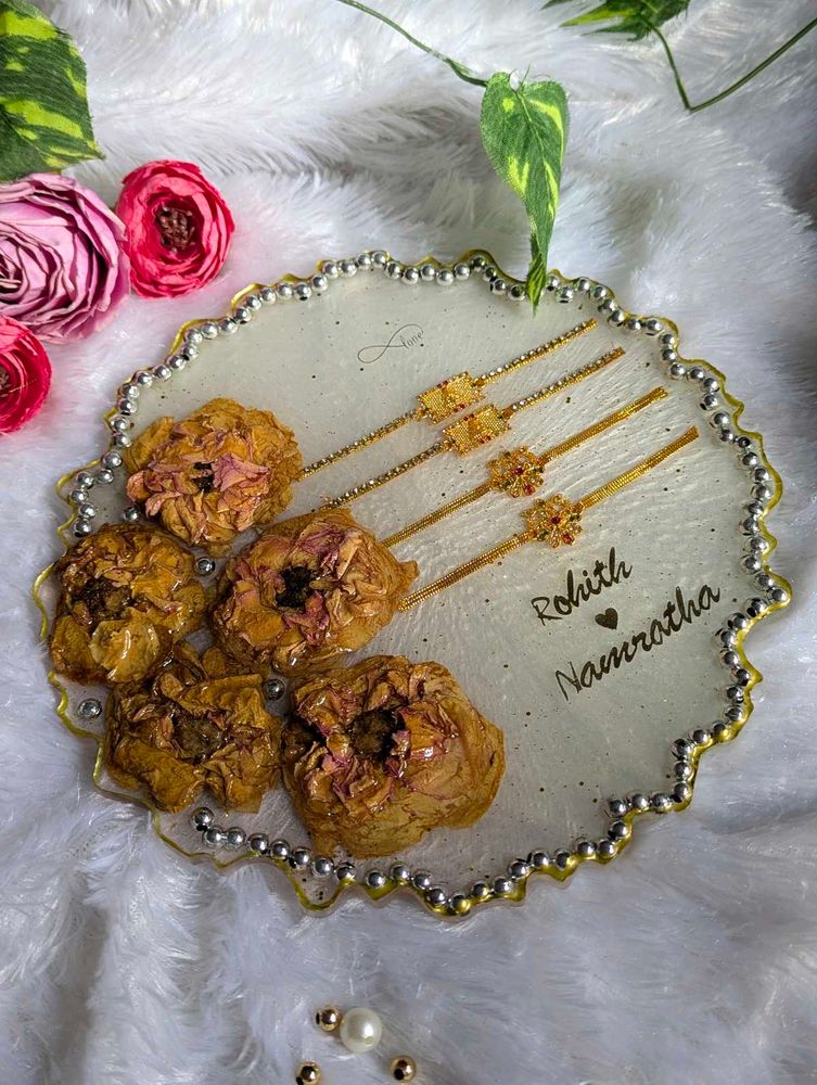Resin varmala Preservation