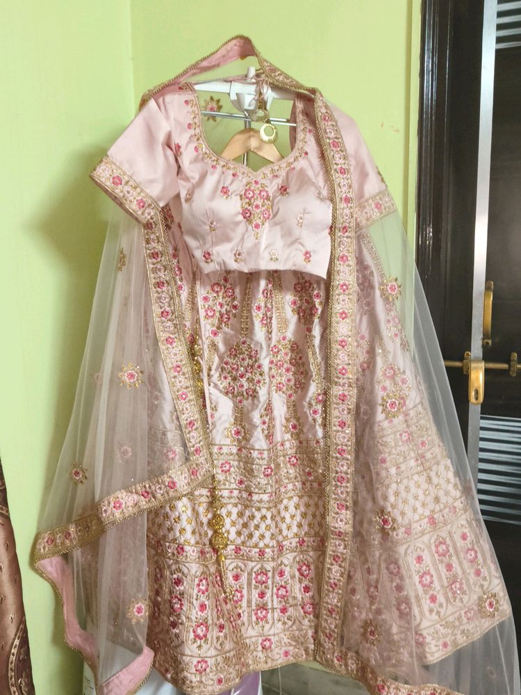 Lehenga Free Matching Earrings