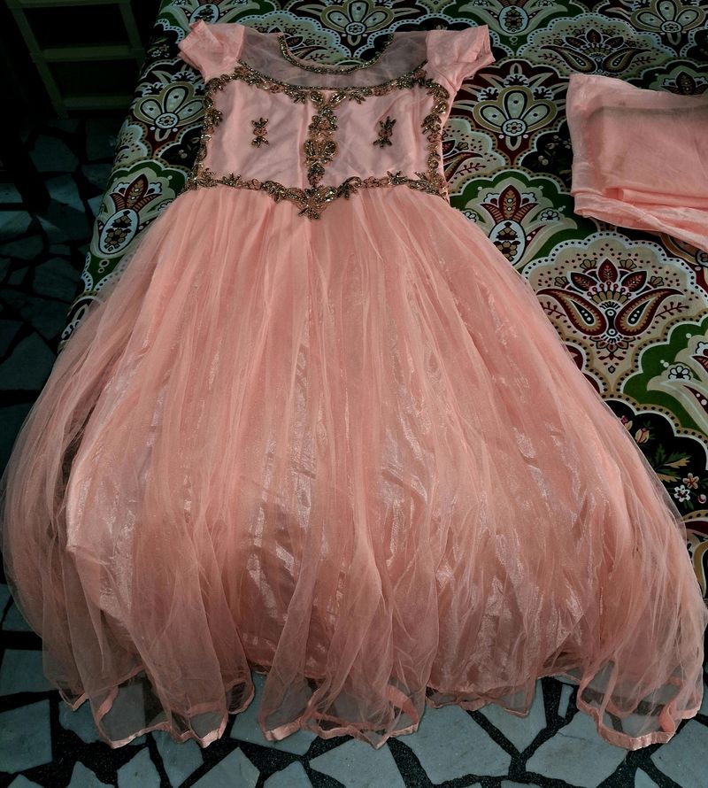 90%off💥 Peach Net Gown With Stones Embroidery