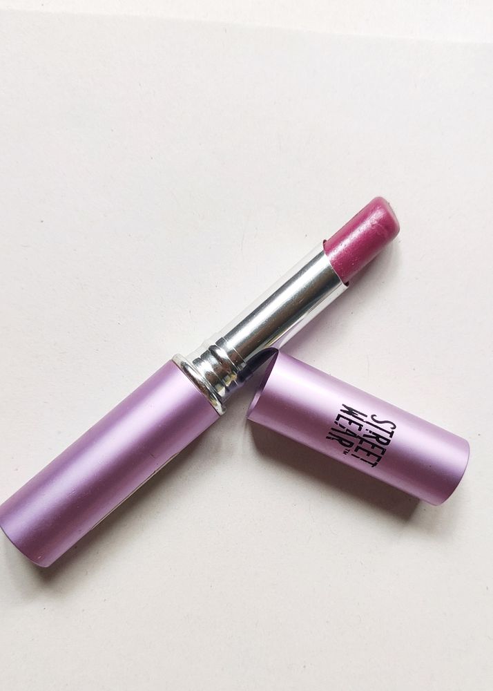Lipstick -Revlon Fuchsia Shock