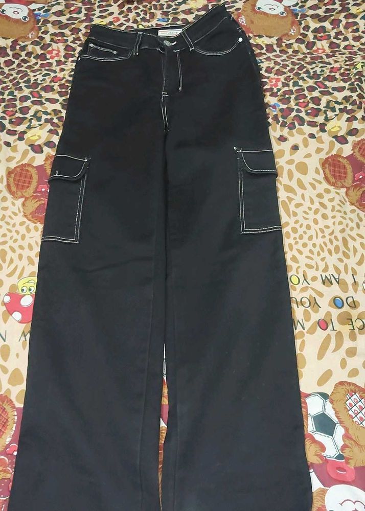 Cargo Bottom Jeans