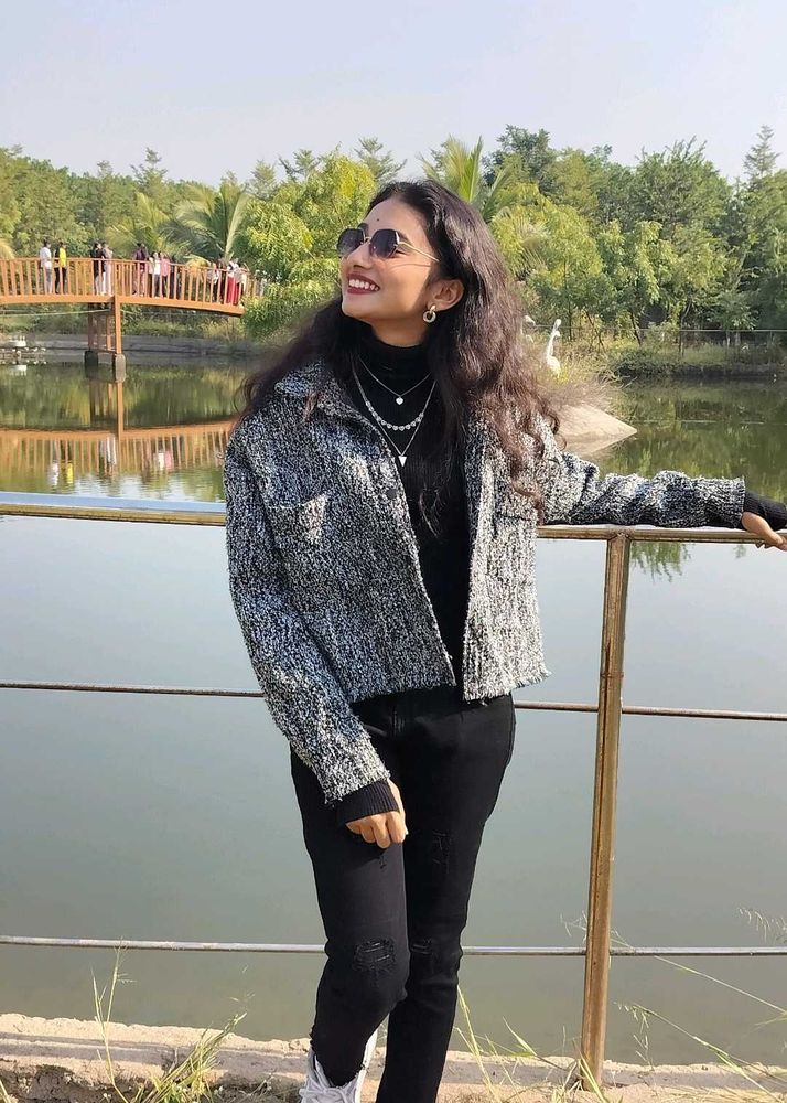 Stylish Grey Tweed Jacket