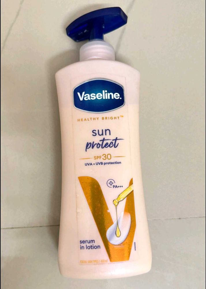 Vaseline Healthy Bright Lotion
